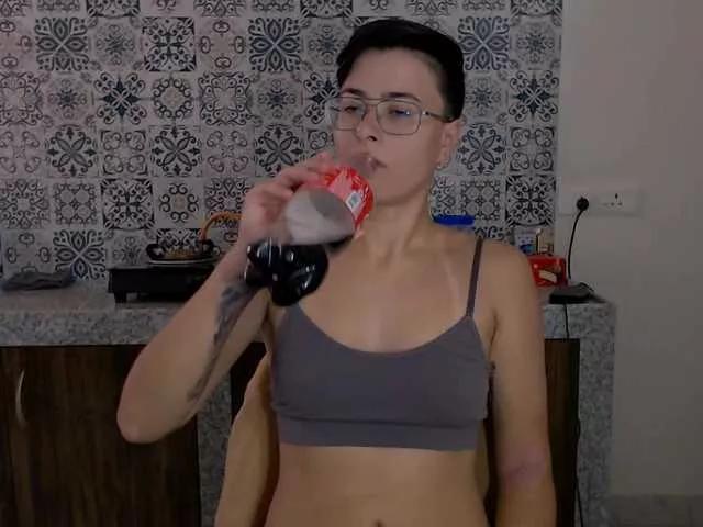 Sashanotfound on BongaCams 