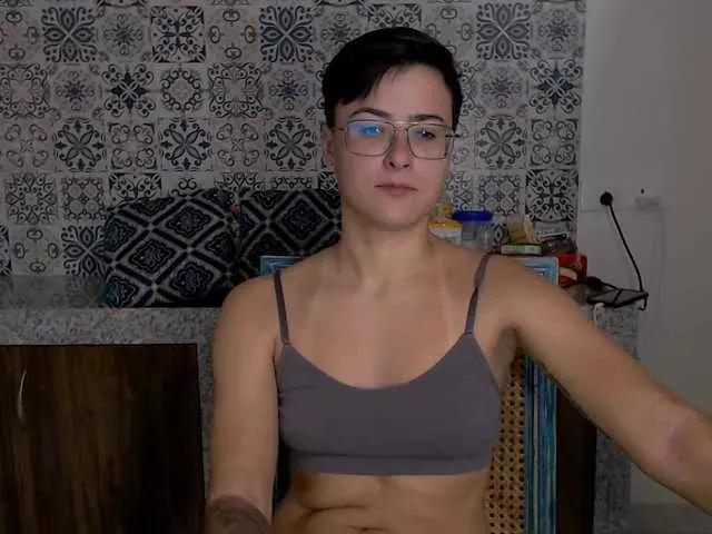 Sashanotfound on BongaCams 