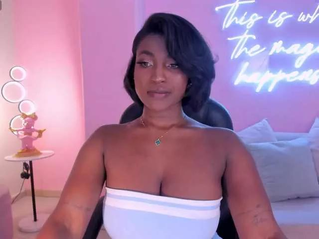 SavannahStorm on BongaCams 