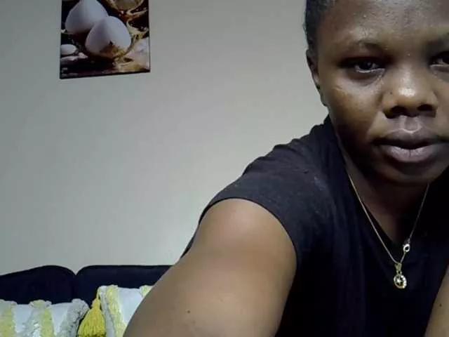 sexxy-bitch on BongaCams 
