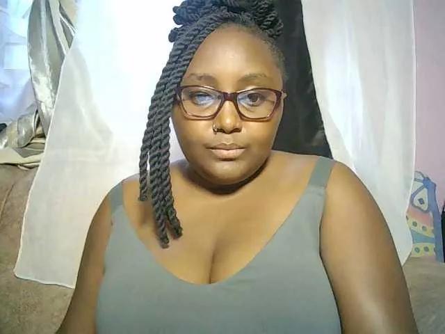 sexyass33 on BongaCams 