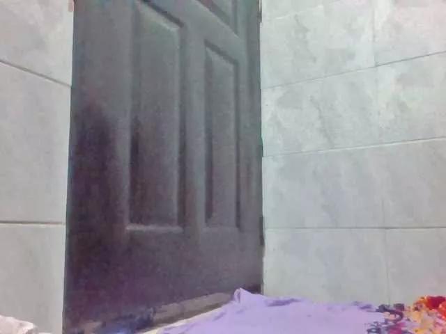 Sexybooty15 on BongaCams 