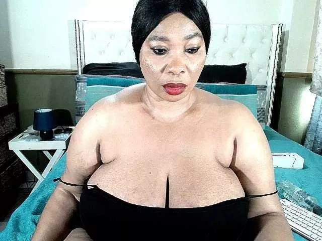 Sexymama74 on BongaCams 