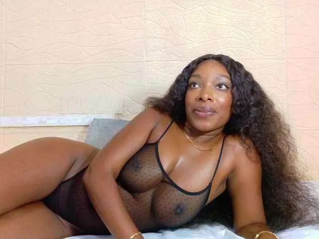 shamira-moore on BongaCams 