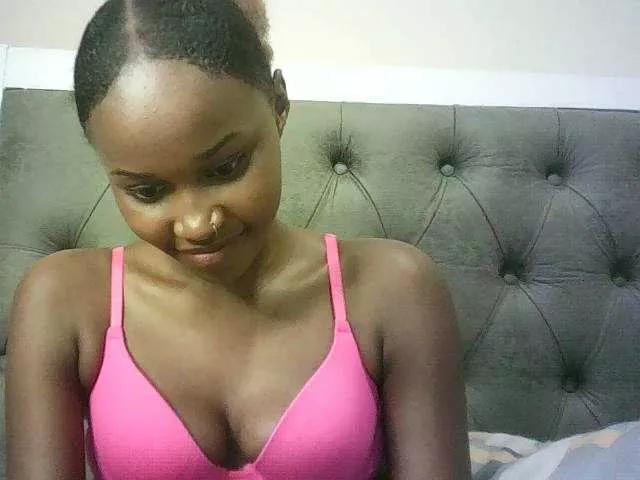 Sierraxoxox on BongaCams 