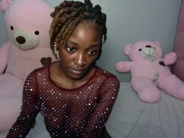 Slimdove — Freechat on BongaCams