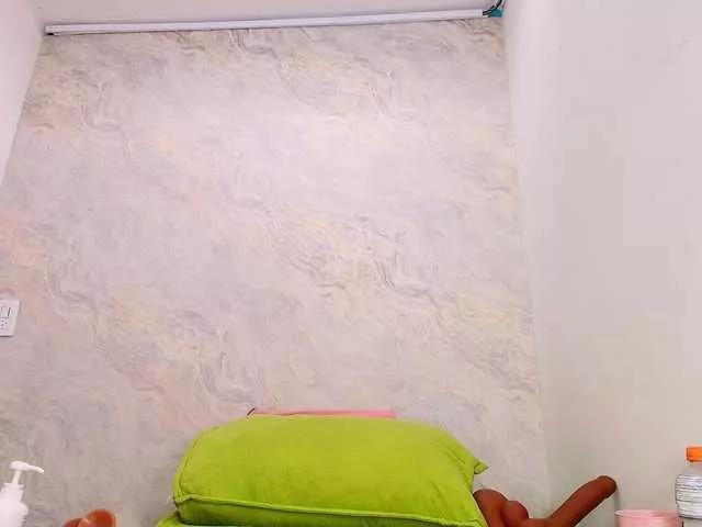 sofia-bb on BongaCams 