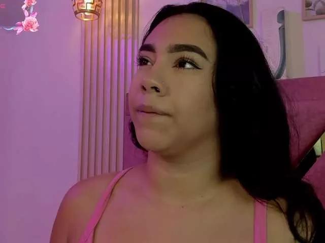 sofibooty on BongaCams 