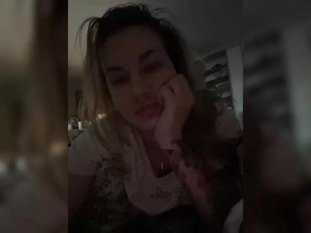 SonyaXForster on BongaCams 