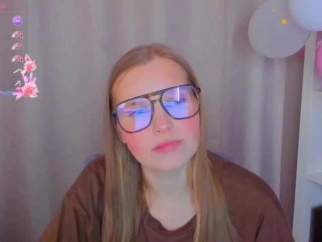 StacyCruuz on BongaCams 