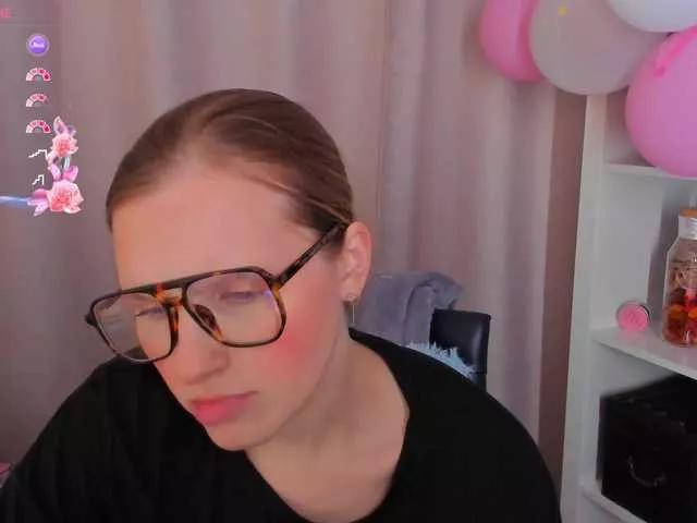 StacyCruuz on BongaCams 