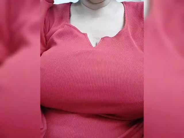 StacyMilk on BongaCams 