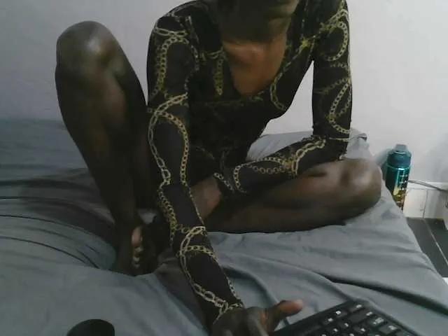 Discover slutty model Starpettite Starpettite from BongaCams