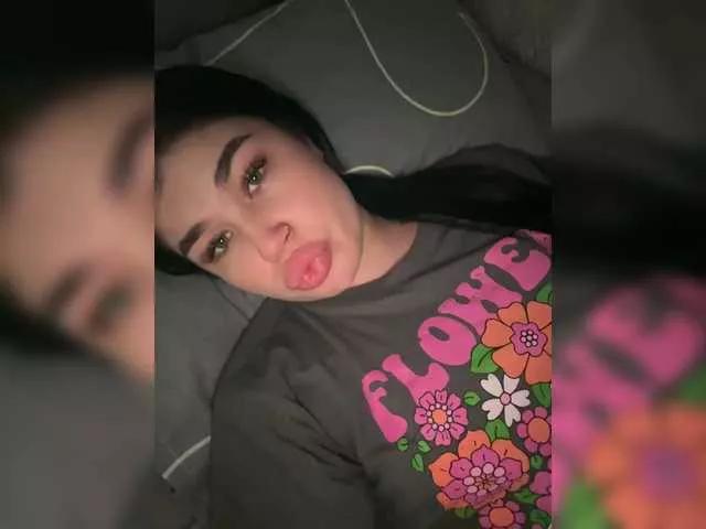 suchka-black- on BongaCams 