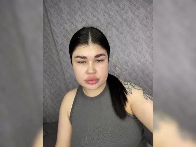 suchka-black- on BongaCams 