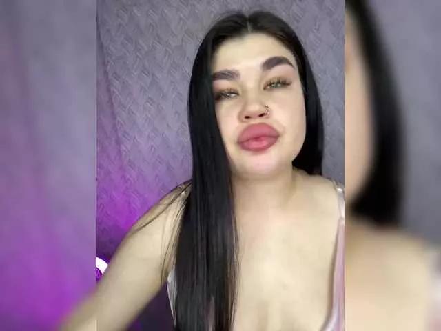 suchka-black- on BongaCams 