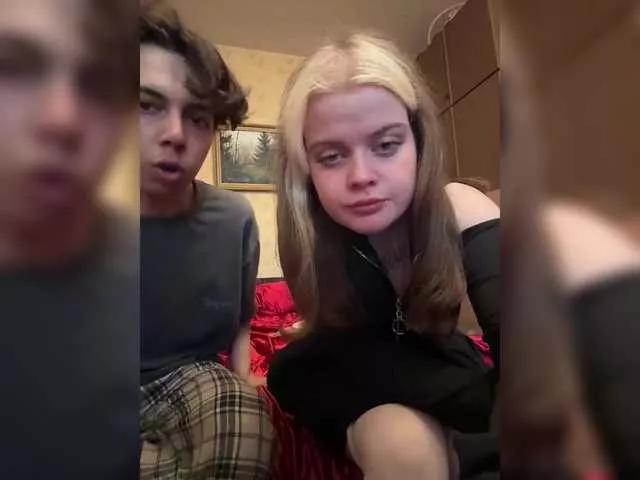 Sun8and8moon on BongaCams 