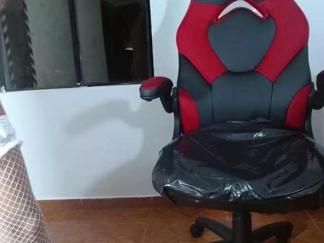 sweetangel2582 on BongaCams 