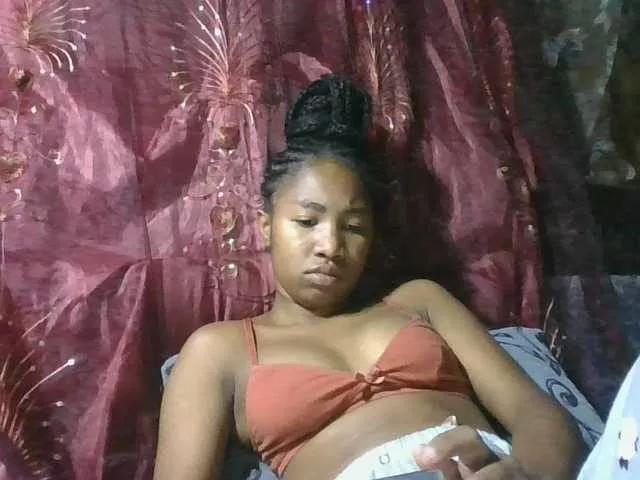 Sweetiepop on BongaCams 