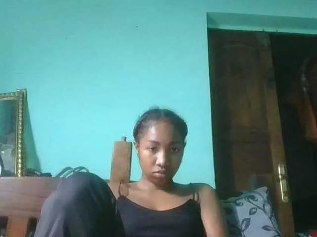 Sweetiepop on BongaCams 