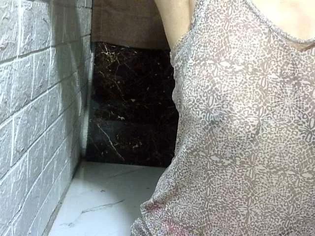 Freechat sweetmama17 on BongaCams