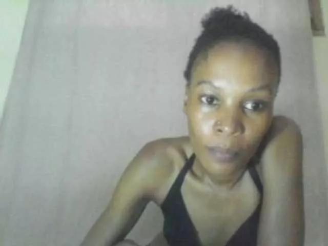Sweetpetite254 on BongaCams 