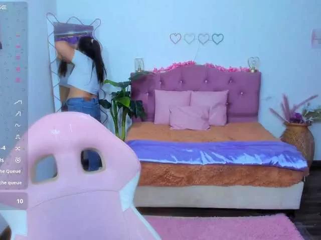 Talia-tay on BongaCams 