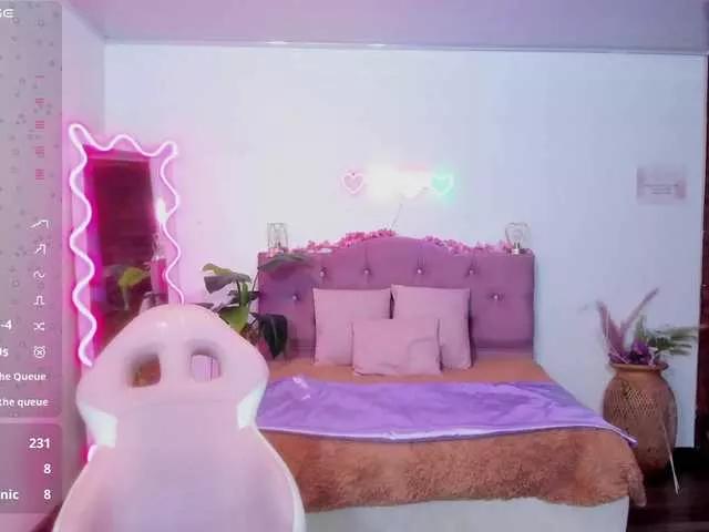 Talia-tay on BongaCams 