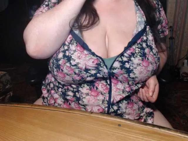 tanyvel34 on BongaCams 