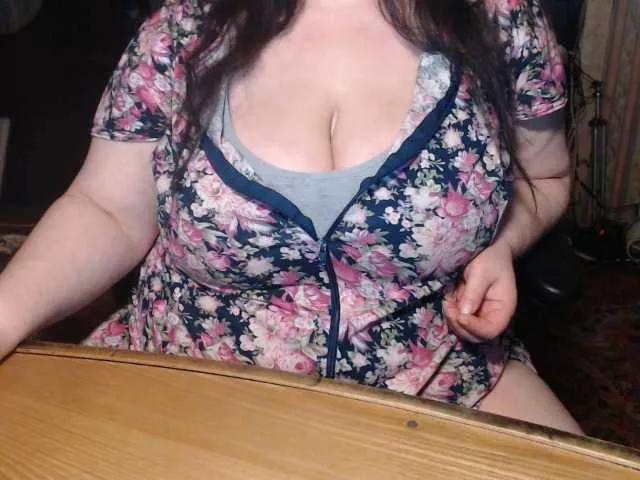 tanyvel34 on BongaCams 