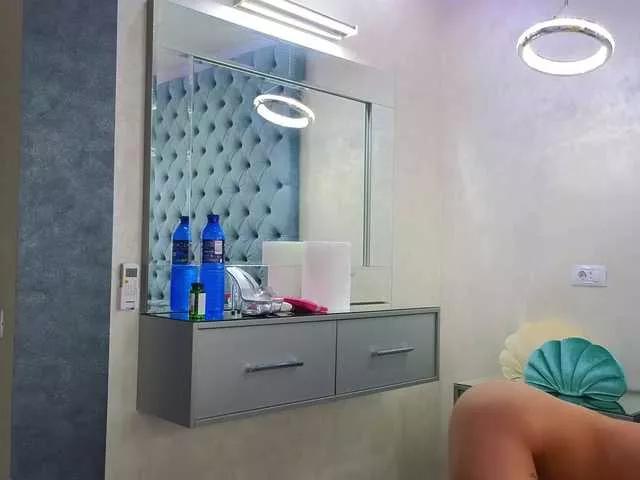 Theowonder on BongaCams 