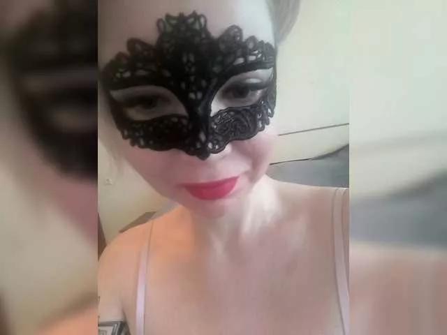 TilyTily on BongaCams 