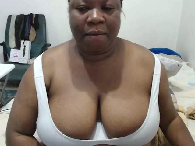 TRUEBELLA on BongaCams 