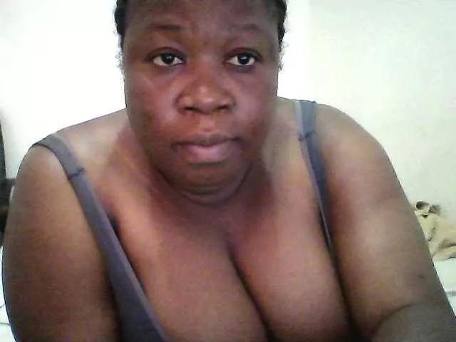 TRUEBELLA on BongaCams 