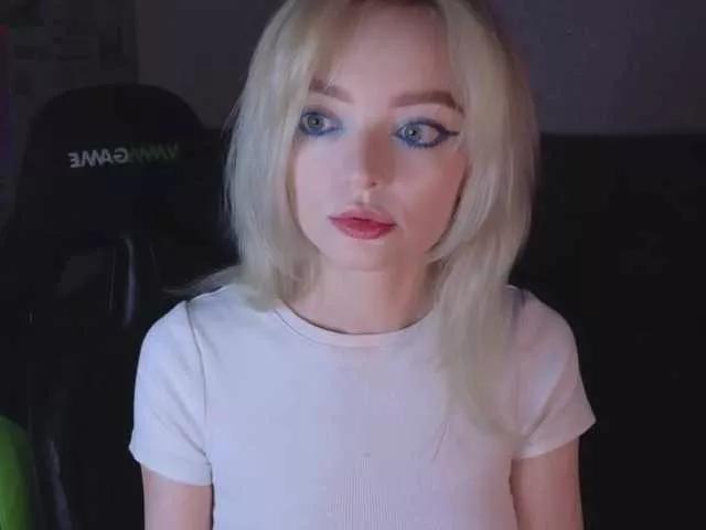 TwilightSparkle on BongaCams 