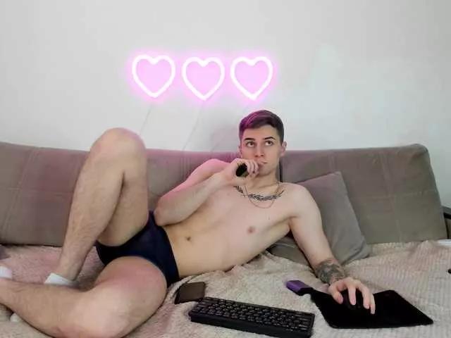 TwinTurboCouple on BongaCams 