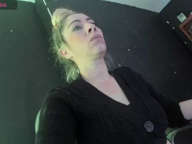 viktoria-davis on BongaCams 
