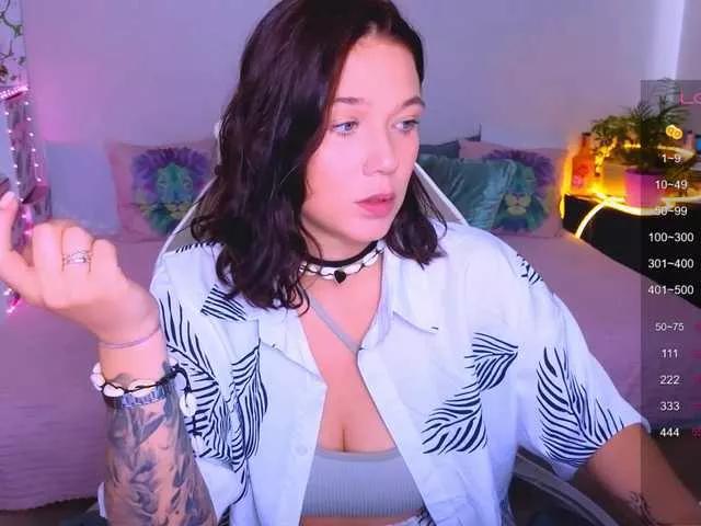 WhiteSoul on BongaCams 
