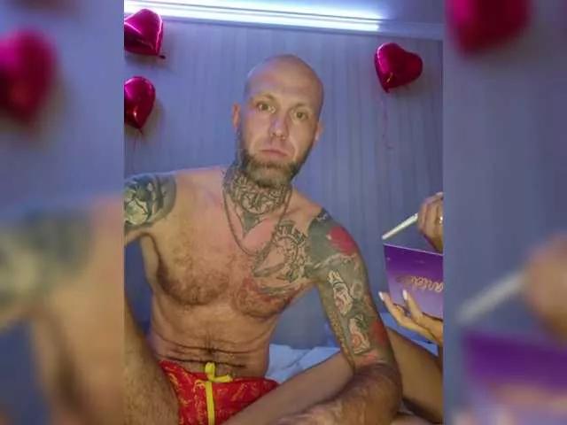 X-TwiXXX on BongaCams