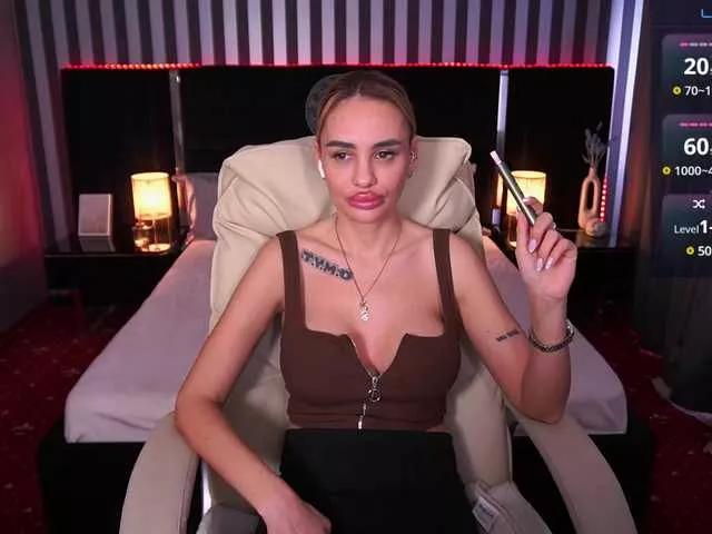 YourMillsy on BongaCams 