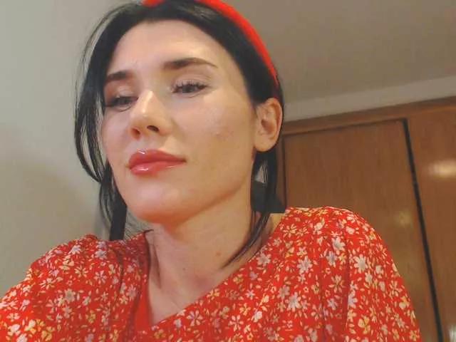 ZoiKissy on BongaCams 