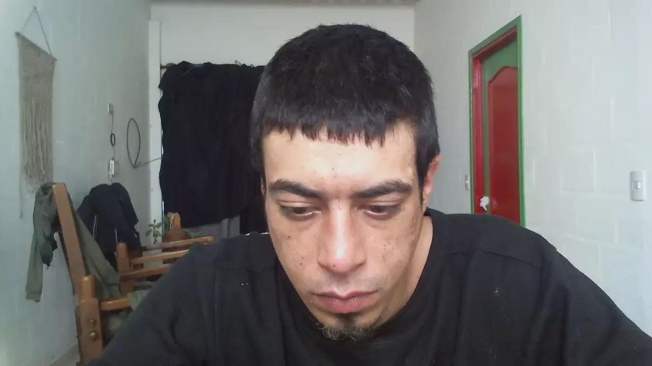 20cmcolombian on Cam4 