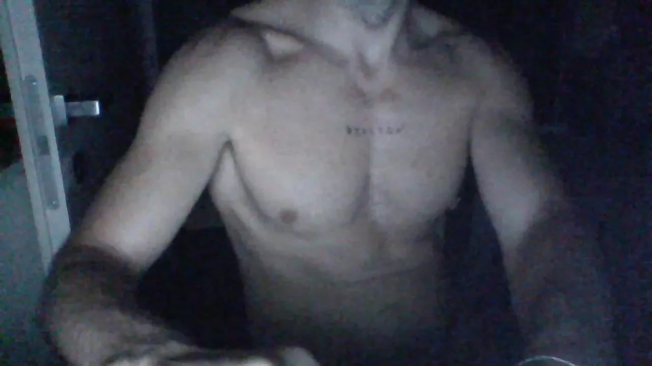 2italians2 on Cam4 