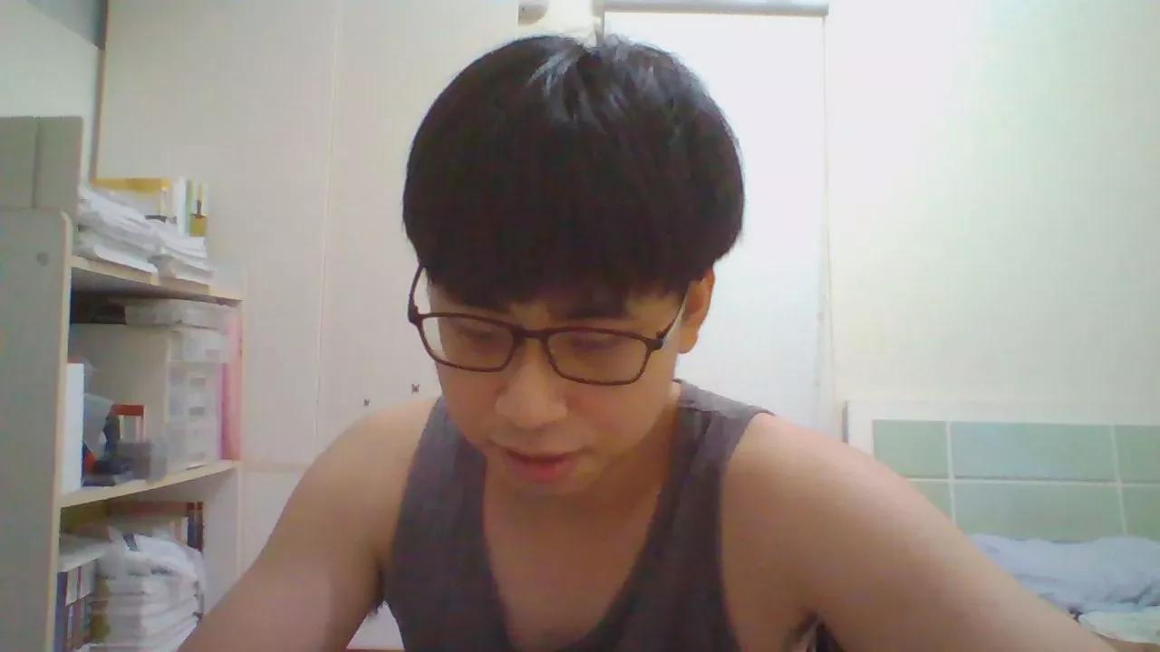 444555666777 on Cam4 