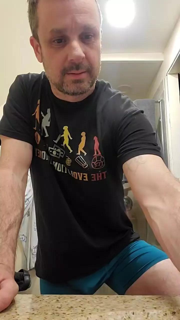 4_Fox_sakes on Cam4 