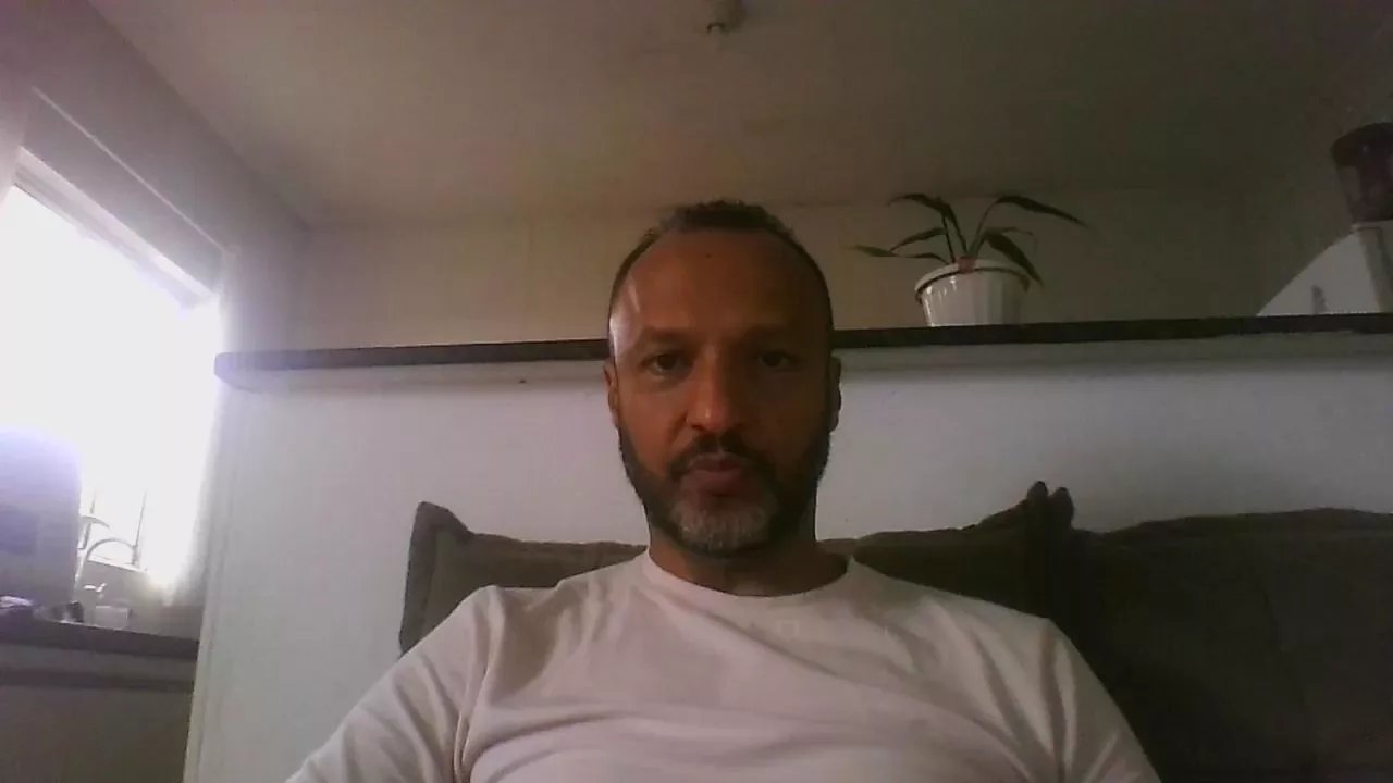 Offline 50taozlsp on Cam4