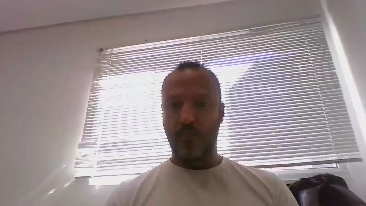 Offline 50taozlsp on Cam4