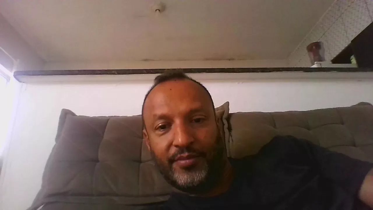 Offline 50taozlsp on Cam4