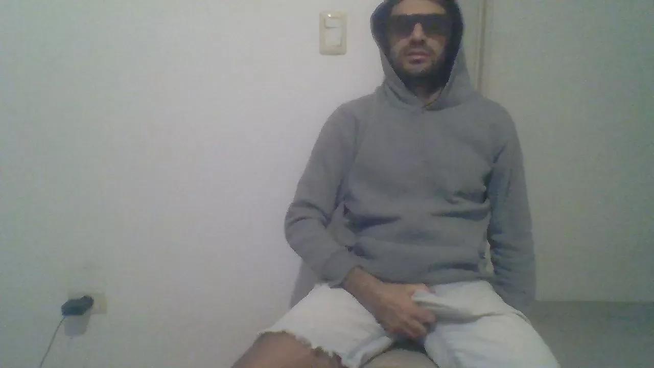 ahquepajeroo on Cam4 