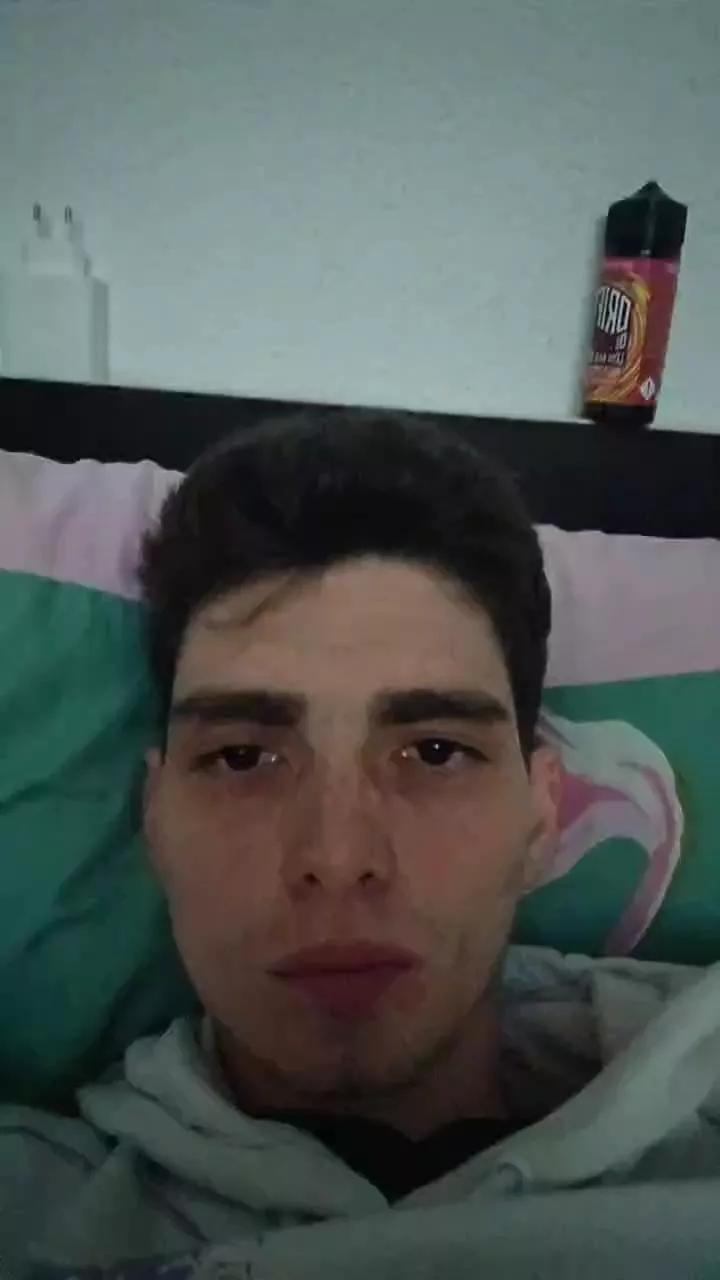 albertillo2 on Cam4 